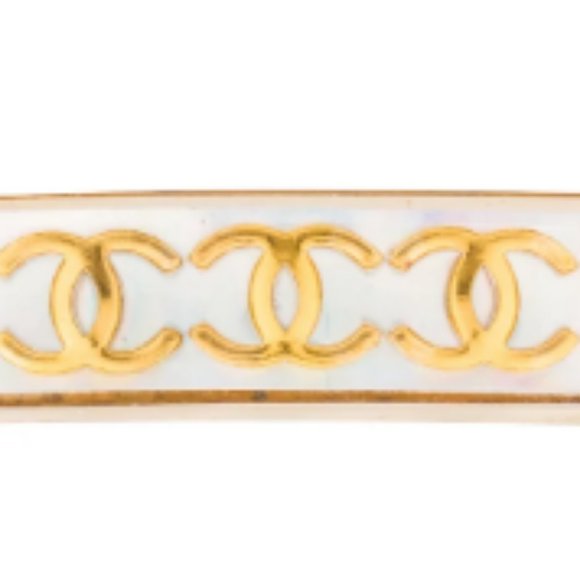ISO Vintage Chanel barrette/hair clip - Picture 3 of 4